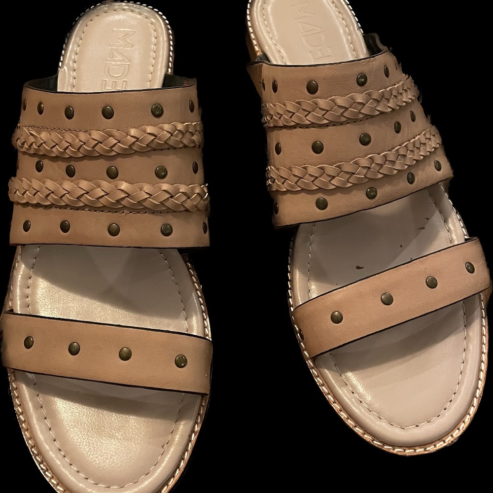 M4DE Sandals